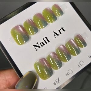 Gradient Nail Art Press-Ons